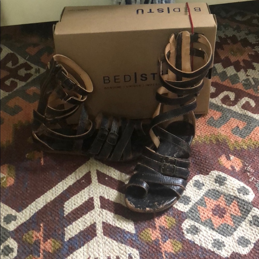 Bed Stu gladiators size 8